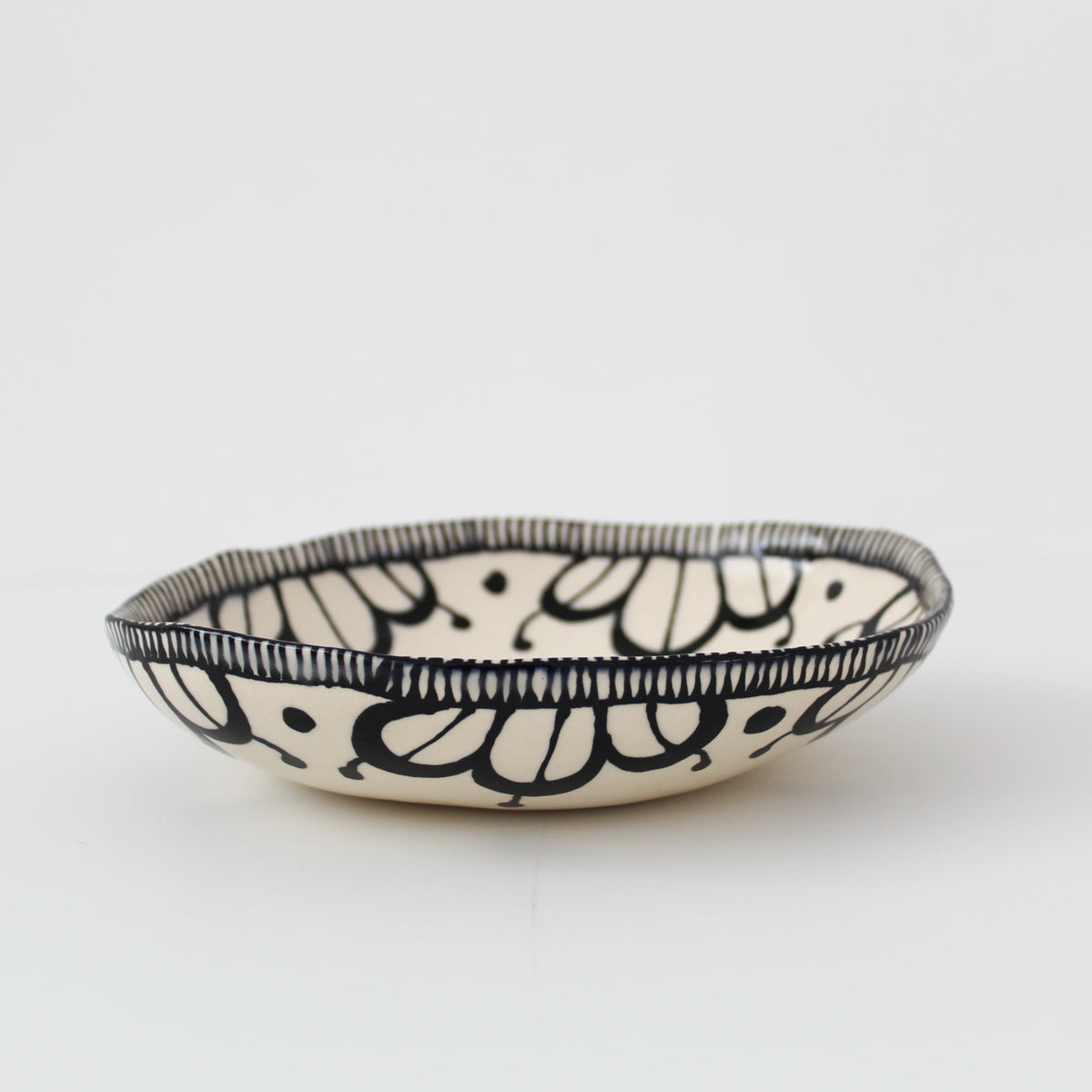 Lace Collection: Clover 7" Bowl