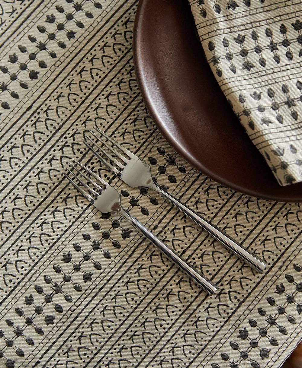 Graphic Block Print Tablecloth: Charcoal