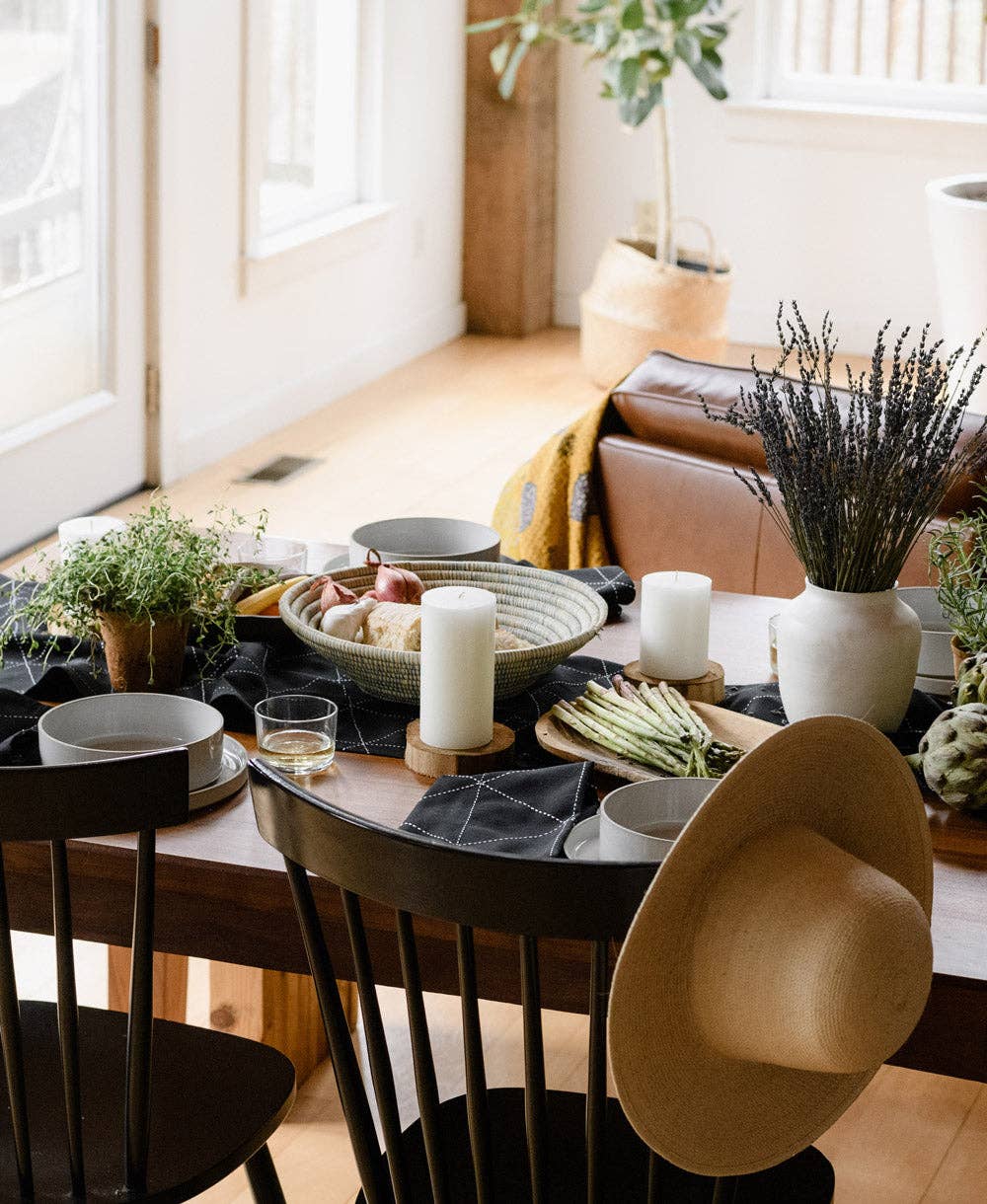 Graph Table Runner: Charcoal