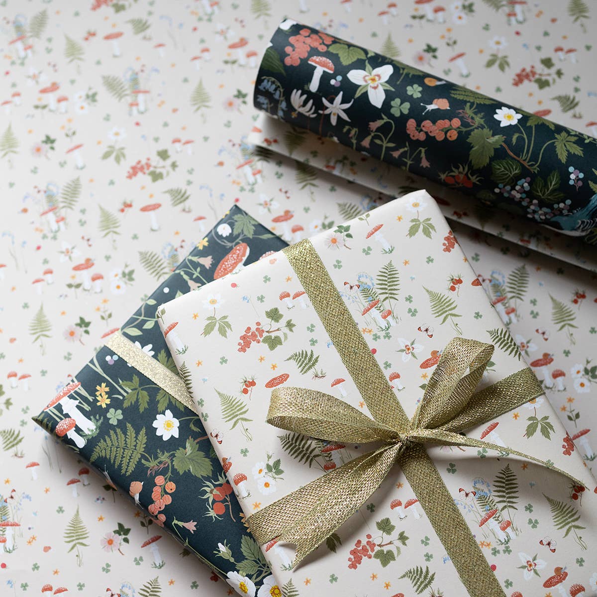 WOODLAND| Double Sided Wrapping Paper