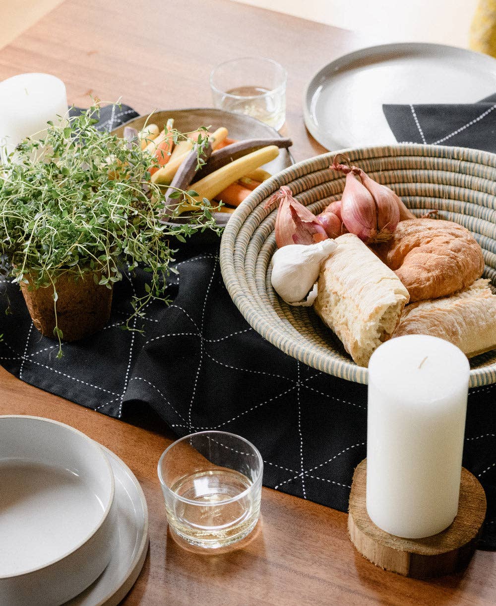 Graph Table Runner: Charcoal