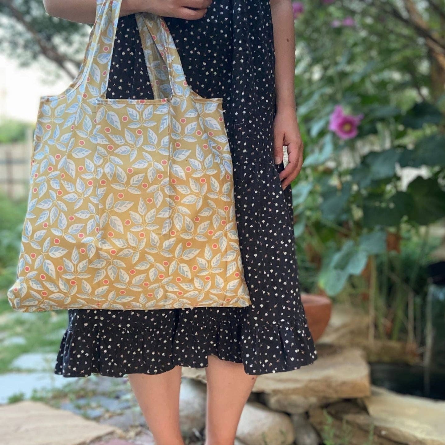 Packable Tote Bag - Yellow Leaves