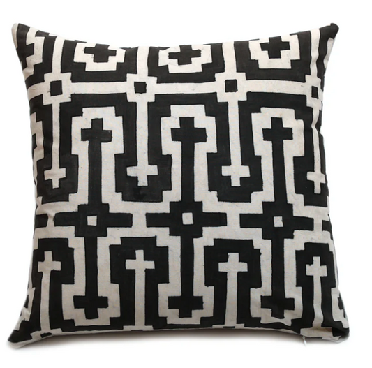 Shipibo Bold Pillow 18x18"